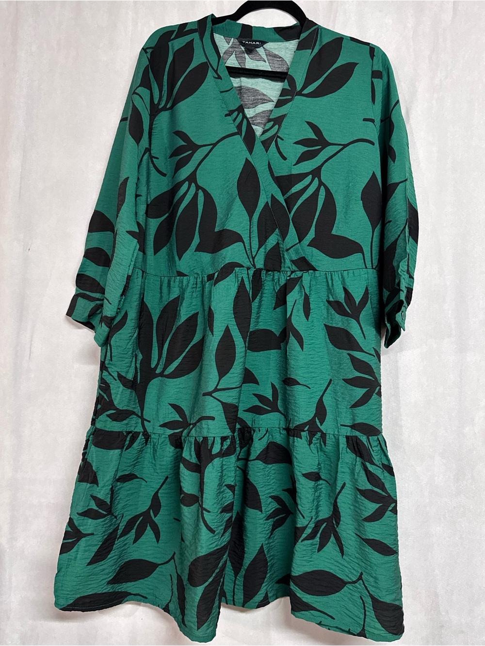 Tahari Women's Three-Quarter Sleeve Dress Size XL